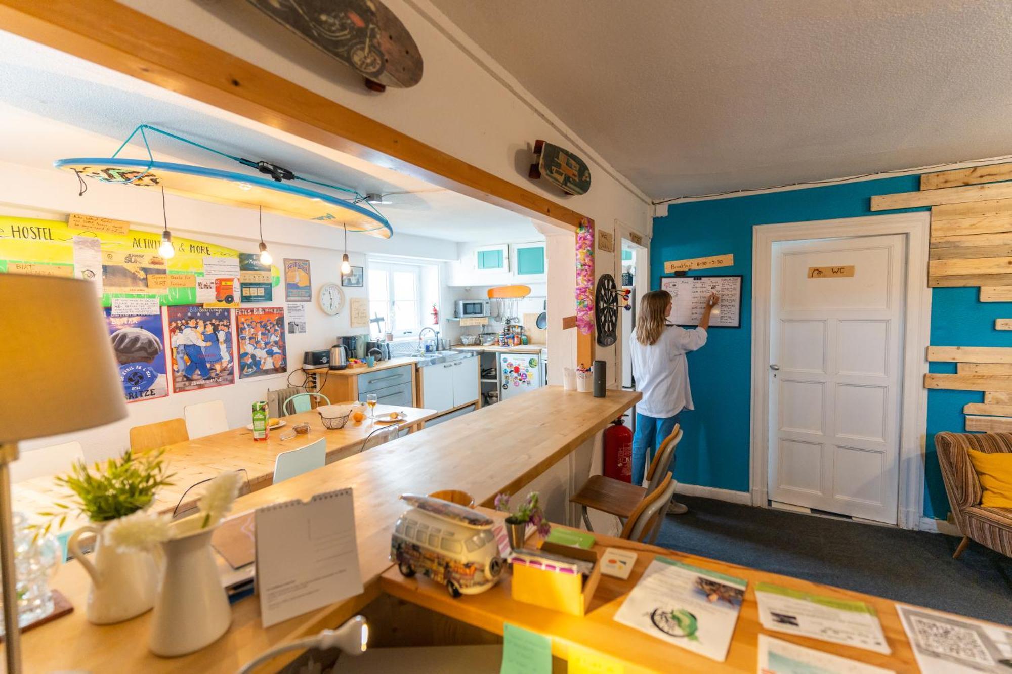 Surf Hostel Биарриц Экстерьер фото