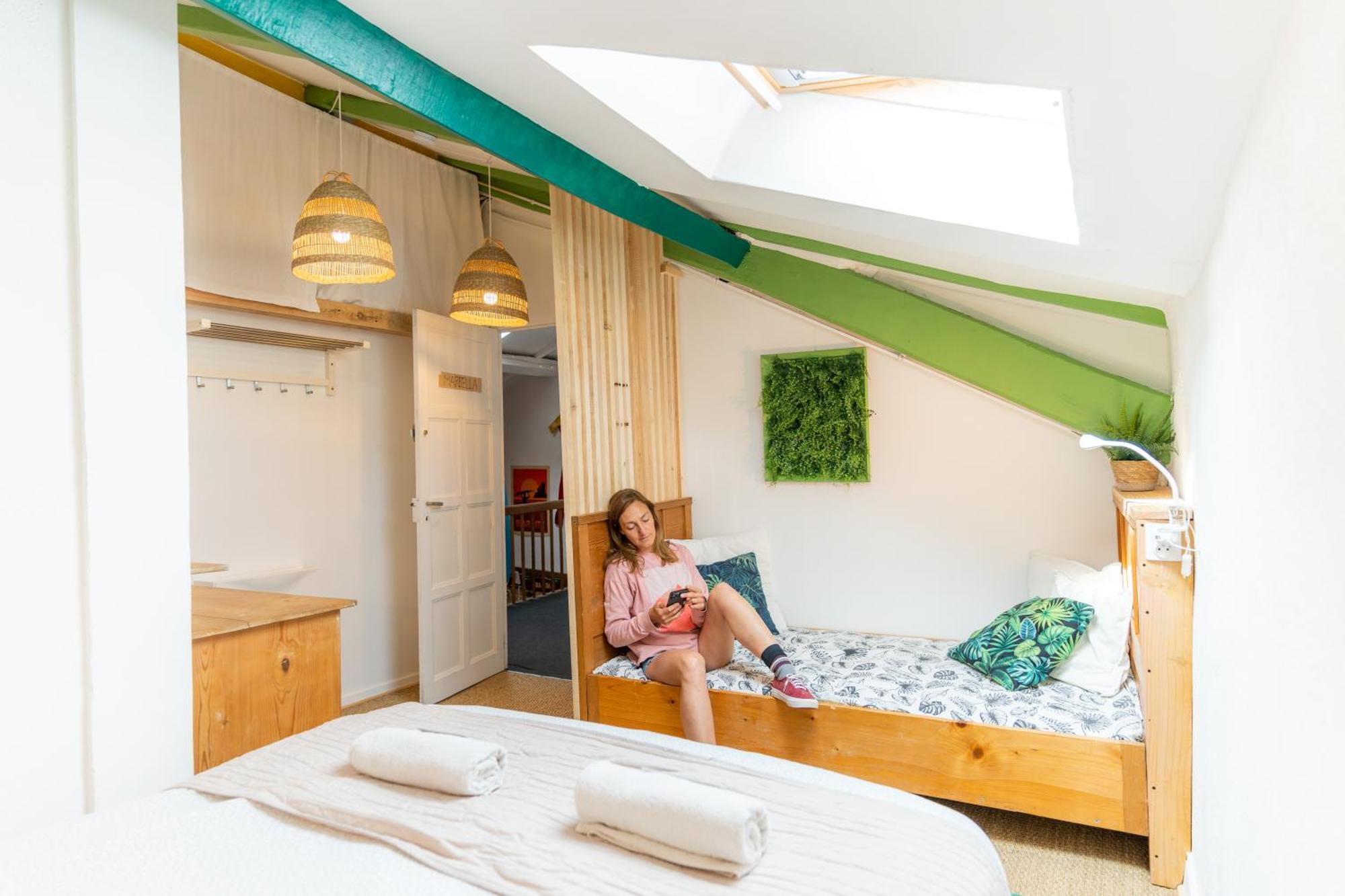 Surf Hostel Биарриц Экстерьер фото